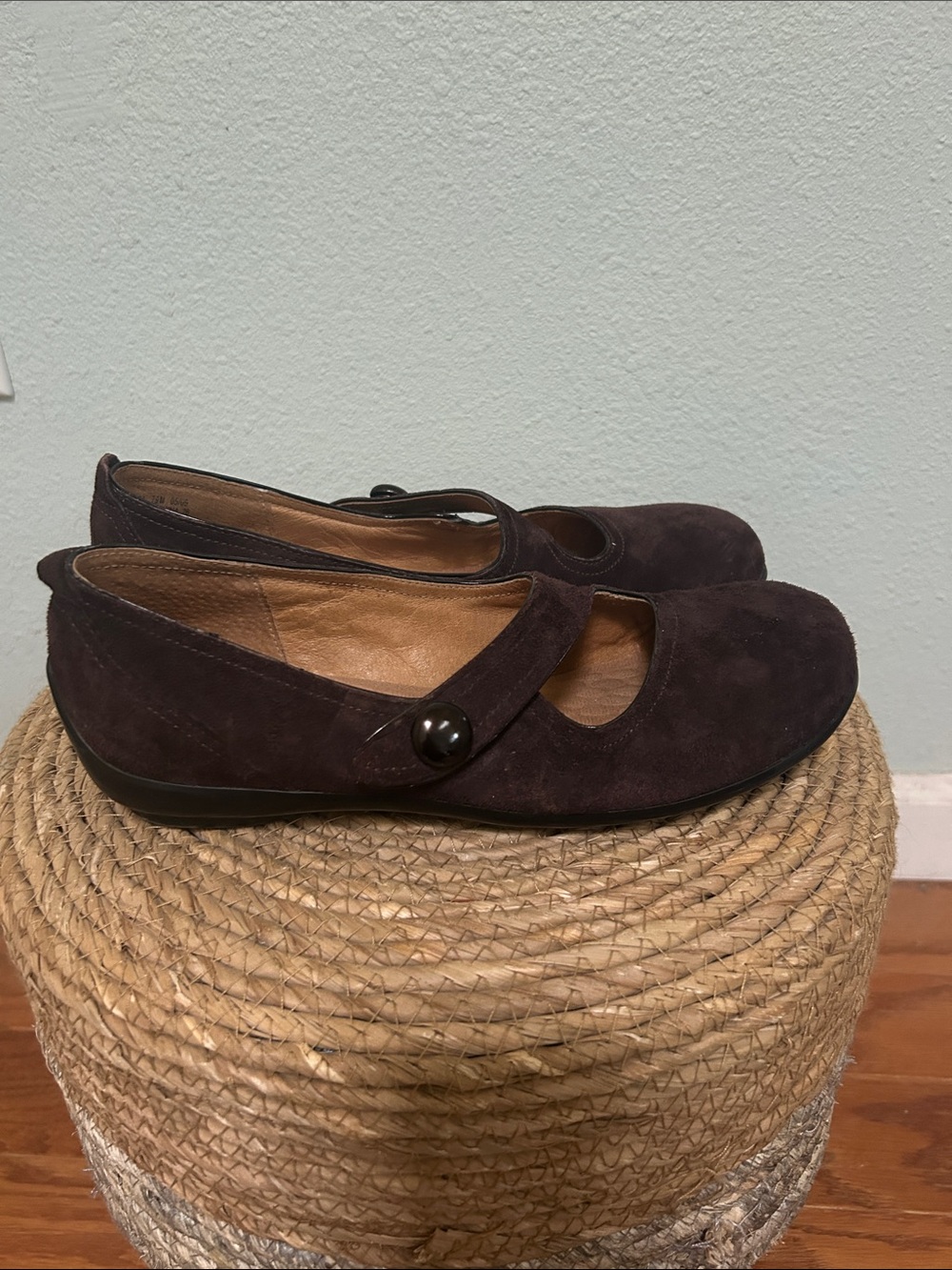 Clarks Privo Brown Suede Mary Jane Flats with Button Strap - Picture 3 of 6
